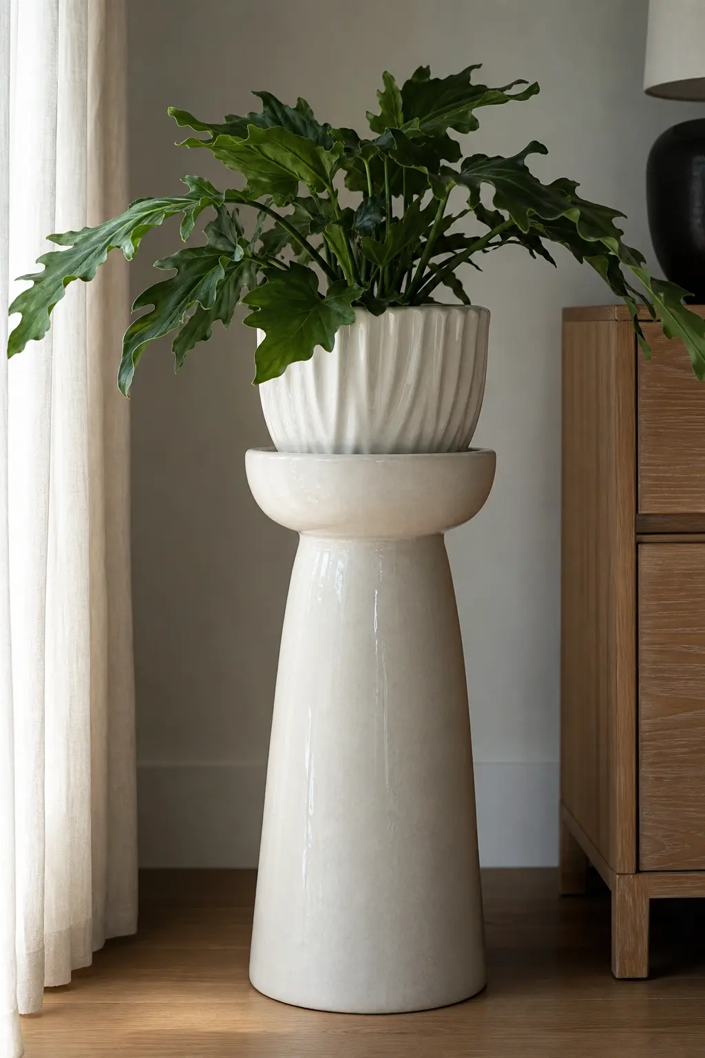 Modern Plant Stand Ideas for Stylish Home Decor